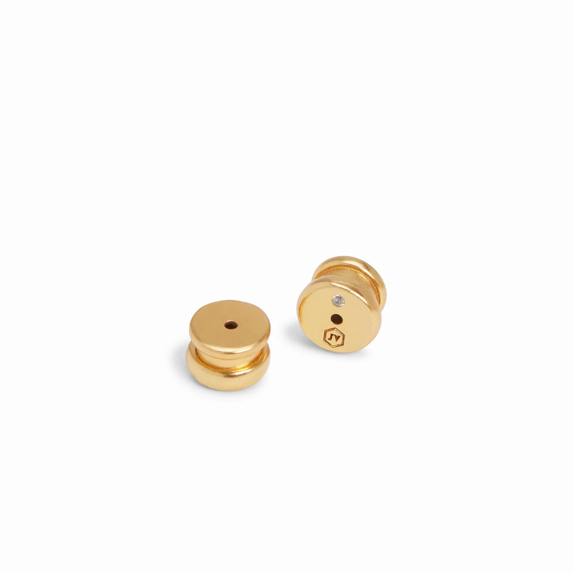 Sanibel Shell Hoop & Charm Earring - Image 4
